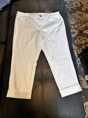 JJill Bright white cropped authentic fit denim size 16